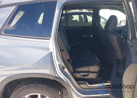 2022 Honda Passport Awd Trailsport from USA, damaged, VIN 5FNYF8H67NB003091